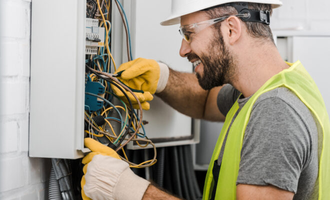 électricien qualifié